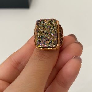Sparkly stone gold ring